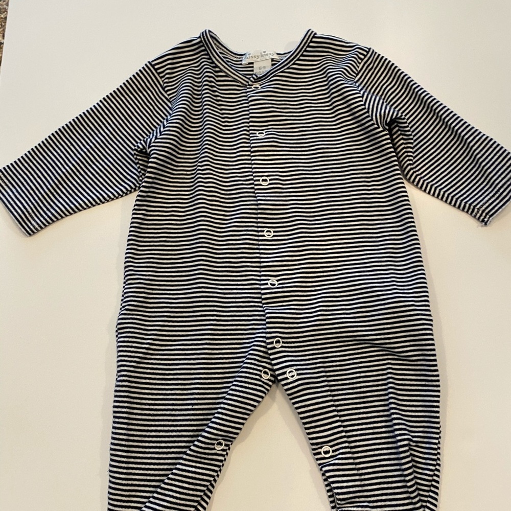 Kissy kissy black and white striped footie